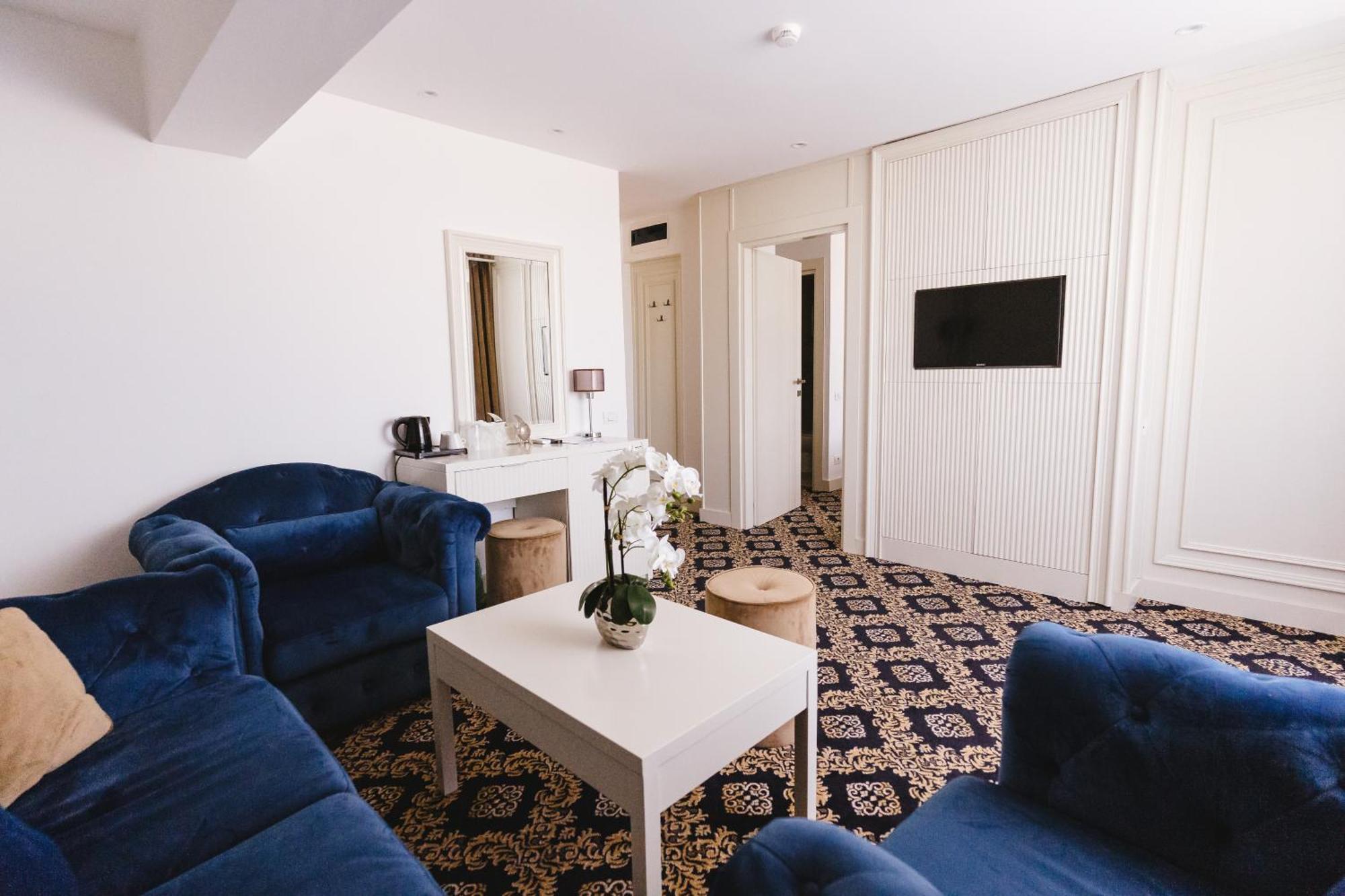 Hotel Belvedere Эфорие Норд Экстерьер фото